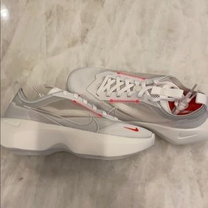 Nike Vista Lite women’s
